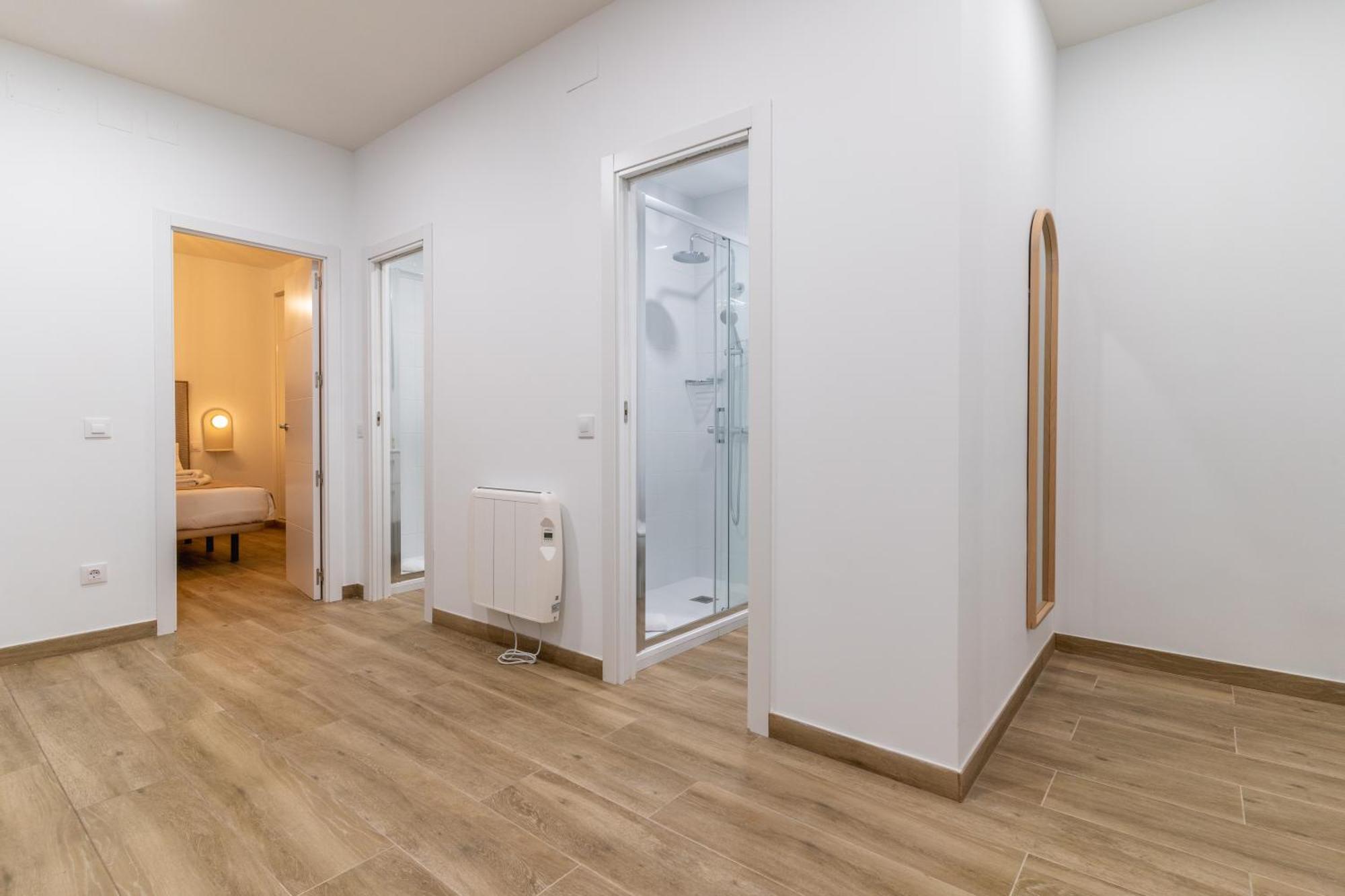 Spacious Modern-2bedrooms 2bathrooms-chamberi Apartment Madrid